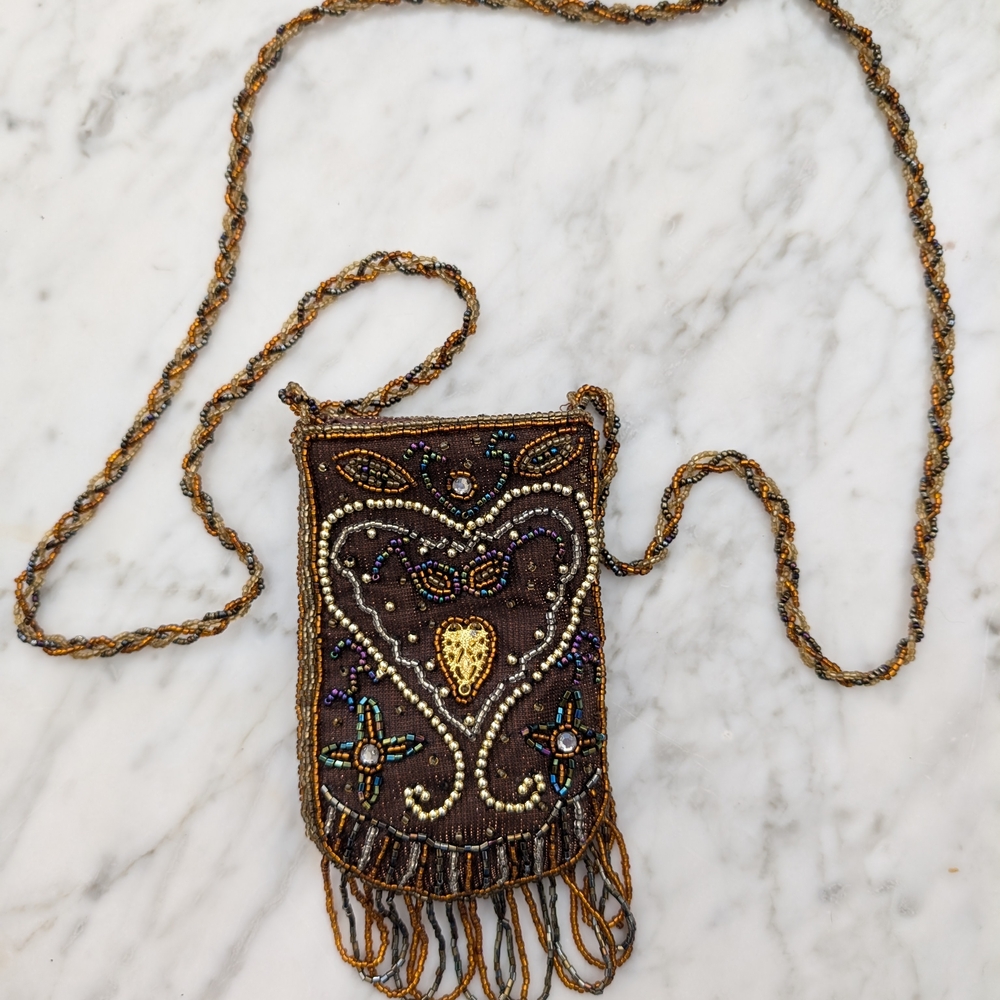 Vintage Heart Seed Mini Crossbody Bag with Intricate Beadwork and Fringe